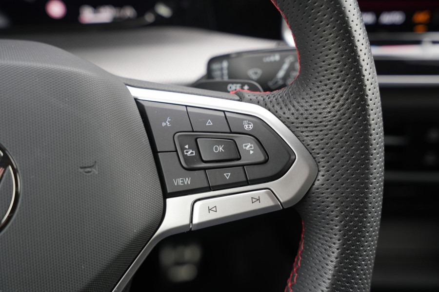 Volkswagen Golf 2.0 TSI GTI Facelift IQ LED Sfeerverlichting Harman/Kardon Carplay Stuurverw. 19"LM