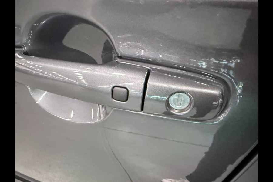 Suzuki Swift 1.2 Style Smart Hybrid NAVI/LED/DAB/CARPLAY/CAM/ECC/PDC/CRUISE///