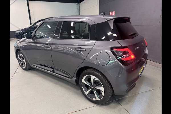 Suzuki Swift 1.2 Style Smart Hybrid NAVI/LED/DAB/CARPLAY/CAM/ECC/PDC/CRUISE///