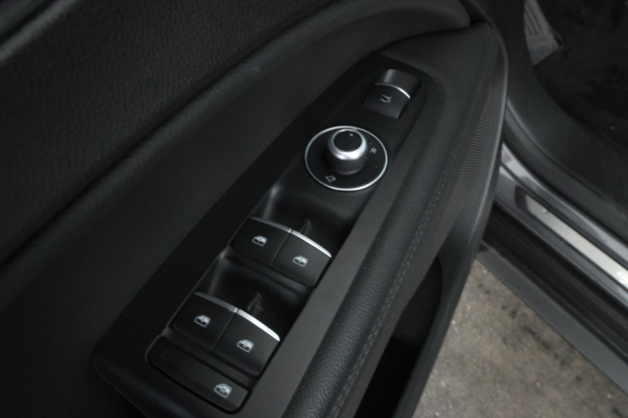 Alfa Romeo Stelvio 2.2d Super Automaat, Navigatie, Leer, Climate,