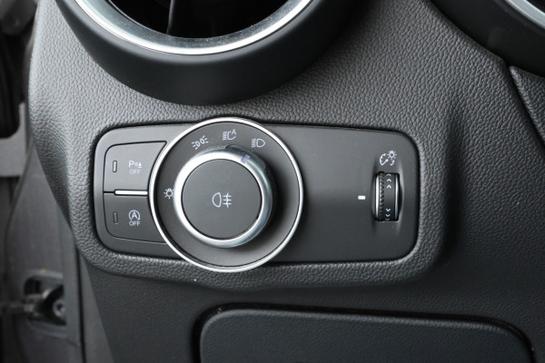 Alfa Romeo Stelvio 2.2d Super Automaat, Navigatie, Leer, Climate,