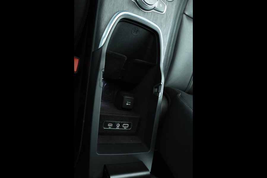 Alfa Romeo Stelvio 2.2d Super Automaat, Navigatie, Leer, Climate,