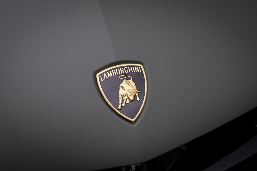 Lamborghini Urus SE 4.0 V8 Hybrid | AKRAPOVIC | BTW-AUTO | FULL PPF + WRAP | B&O 3D ADVANCED | ACC | LAMBORGHINI EYE | HUD | 4-WIELSTURING