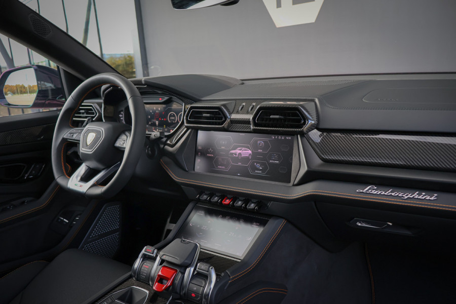 Lamborghini Urus SE 4.0 V8 Hybrid | AKRAPOVIC | BTW-AUTO | FULL PPF + WRAP | B&O 3D ADVANCED | ACC | LAMBORGHINI EYE | HUD | 4-WIELSTURING
