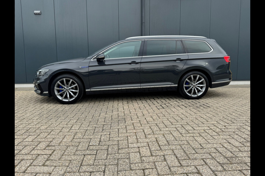 Volkswagen Passat Variant 1.4 TSI PHEV GTE * Virtual Cockpit * 18 Inch Velgen * Travel Assist * Navigatie Pro *