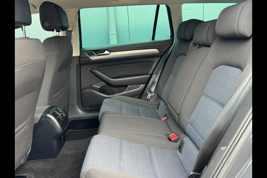 Volkswagen Passat Variant 1.4 TSI PHEV GTE * Virtual Cockpit * 18 Inch Velgen * Travel Assist * Navigatie Pro *