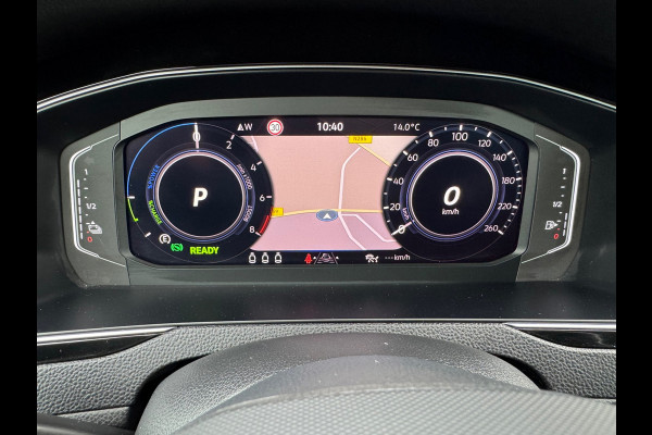 Volkswagen Passat Variant 1.4 TSI PHEV GTE * Virtual Cockpit * 18 Inch Velgen * Travel Assist * Navigatie Pro *
