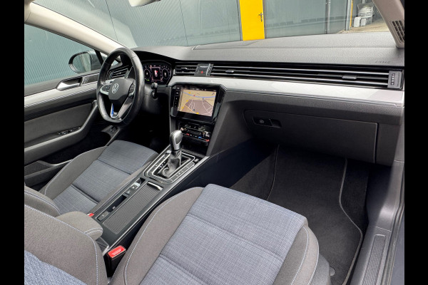 Volkswagen Passat Variant 1.4 TSI PHEV GTE * Virtual Cockpit * 18 Inch Velgen * Travel Assist * Navigatie Pro *