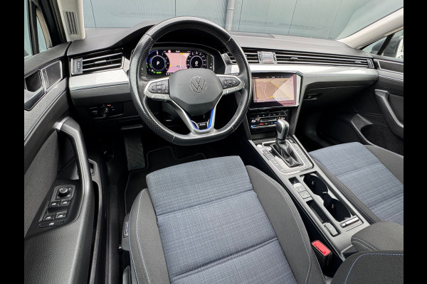 Volkswagen Passat Variant 1.4 TSI PHEV GTE * Virtual Cockpit * 18 Inch Velgen * Travel Assist * Navigatie Pro *