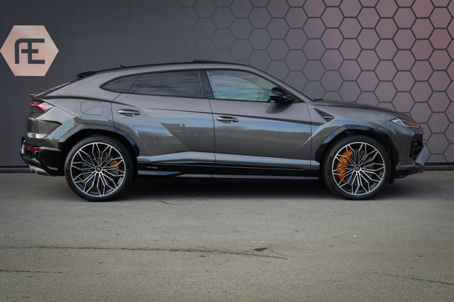 Lamborghini Urus SE 4.0 V8 Hybrid | AKRAPOVIC | BTW-AUTO | B&O 3D ADVANCED | ACC | LAMBORGHINI EYE | HUD | 4-WIELSTURING