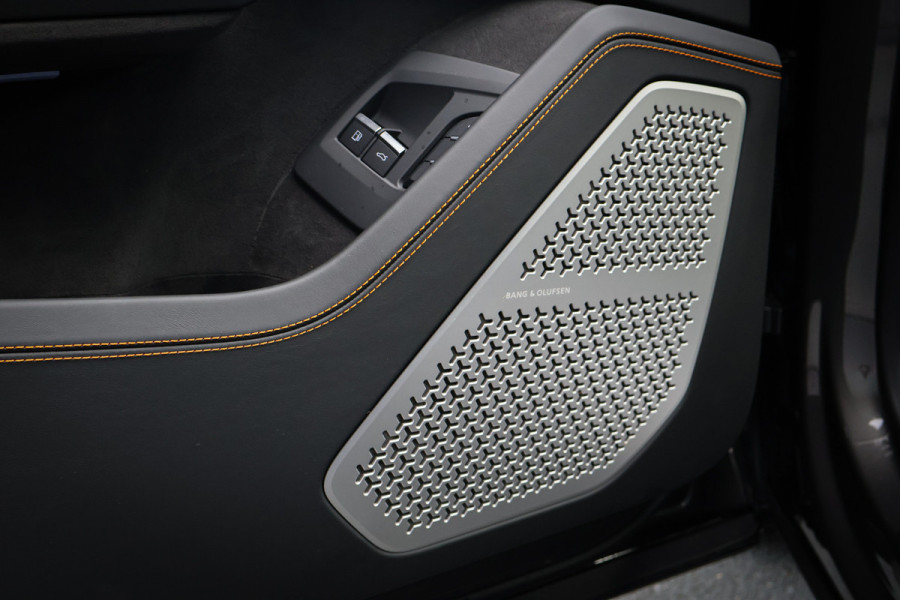 Lamborghini Urus SE 4.0 V8 Hybrid | AKRAPOVIC | BTW-AUTO | B&O 3D ADVANCED | ACC | LAMBORGHINI EYE | HUD | 4-WIELSTURING