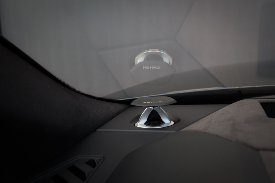 Lamborghini Urus SE 4.0 V8 Hybrid | AKRAPOVIC | BTW-AUTO | B&O 3D ADVANCED | ACC | LAMBORGHINI EYE | HUD | 4-WIELSTURING