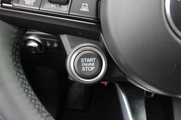 Alfa Romeo Tonale 1.3T PHEV 280pk Edizione Business | HARMAN/KARDON PREMIUM AUDIO | PREMIUM PACK: LEDEREN BEKLEDING/GEVENTILEERDE VOORSTOELEN/4-VOUDIG ELEKTRISCH VERSTELBARE LENDESTEUN VOORSTOELEN | WINTERPACK: STOEL/STUUR VERWARMING | TECHNOLOGY PACK: PARKEERWAARSCHUWING VOOR EN ACHTER/360° CAMERA/AUTOMATISCH INPARKEREN/ AUTONOMOUS DRIVING LEVEL 2: ADAPTIVE CRUISE CONTROL/LANE CENTERING ASSIST/TRAFFIC JAM ASSIST DODEHOEK DETECTIE AUTOMATISCH DIMMENDE BUITENSPIEGELS | DRAADLOZE TELEFOONLADER | FULL LED MATRIX KOPLAMPEN | DUAL STAGE VALVE: ACTIEVE DEMPING | KEYLESS ENTRY/START | 1MM 19''