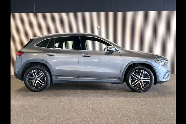 Mercedes-Benz GLA 200 Progressive-CAMERA-APPLE CARPLAY-ECC-STOELCOMFORT-COMPLEET
