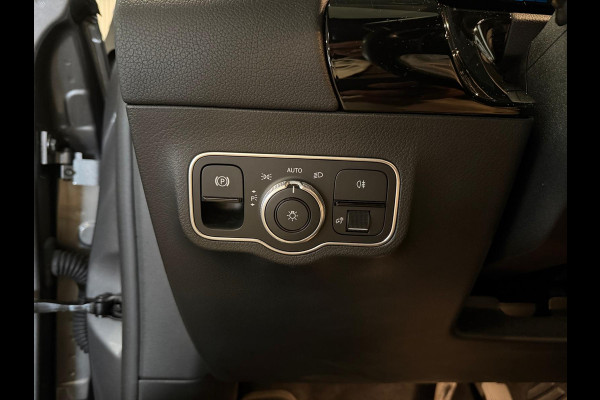 Mercedes-Benz GLA 200 Progressive-CAMERA-APPLE CARPLAY-ECC-STOELCOMFORT-COMPLEET