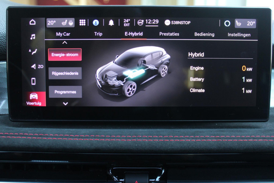 Alfa Romeo Tonale PHEV 280PK VELOCE | NIEUWE AUTO! | PANORAMISCH SCHUIF/KANTEL DAK | WINTERPACK: STOEL/STUUR VERWARMING | TECHNOLOGY PACK: PARKEERWAARSCHUWING VOOR EN ACHTER/360° CAMERA/AUTOMATISCH INPARKEREN/ AUTONOMOUS DRIVING LEVEL 2: ADAPTIVE CRUISE CONTROL/LANE CENTERING ASSIST/TRAFFIC JAM ASSIST DODEHOEK DETECTIE AUTOMATISCH DIMMENDE BUITENSPIEGELS | DRAADLOZE TELEFOONLADER | FULL LED MATRIX KOPLAMPEN | DUAL STAGE VALVE: ACTIEVE DEMPING | KEYLESS ENTRY/START | 19" LICHTMETALEN VELGEN | ROODGESPOTEN BREMBO REMKLAUWEN | NAVIGATIE | DRAADLOZE APPLE CARPLAY/ANDROID AUTO | ELEKTRISCH B