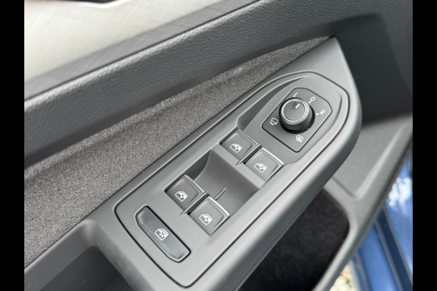 Volkswagen Golf 1.5 TSI 115PK LIFE CAMERA/NAVI/HEAD-UP wordt verwacht!