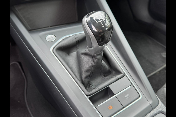 Volkswagen Golf 1.5 TSI 115PK LIFE CAMERA/NAVI/HEAD-UP wordt verwacht!