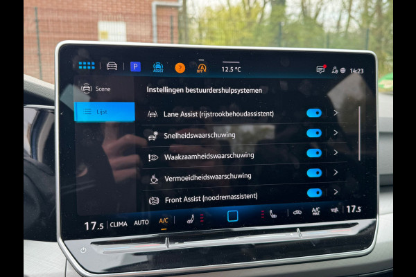 Volkswagen Golf 1.5 TSI 115PK LIFE CAMERA/NAVI/HEAD-UP wordt verwacht!