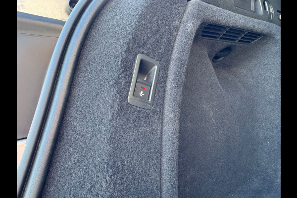 Audi A4 Avant 40 TFSI 190PK S-TRONIC LAUNCH EDITION SPORT LEDER/NAVI/TREKHAAK