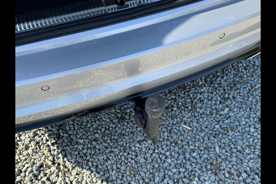 Audi A4 Avant 40 TFSI 190PK S-TRONIC LAUNCH EDITION SPORT LEDER/NAVI/TREKHAAK