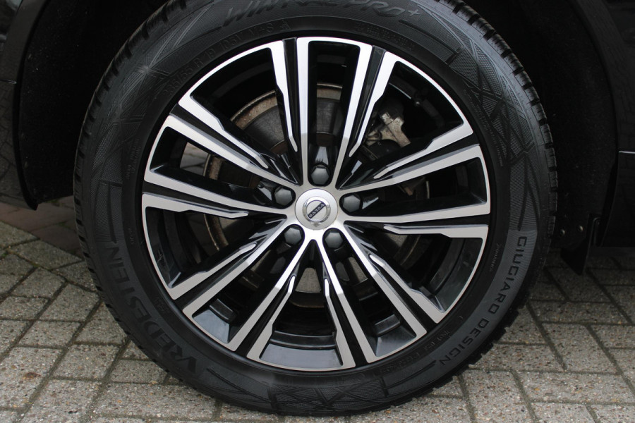 Volvo XC60 2.0 T6 340PK PHEV AWD INSCRIPTION EXCLUSIVE | PANORAMA SCHUIF/KANTEL DAK | LEDEREN BEKLEDING "MORITZ" MET COMFORT STOELEN | HARMAN KARDON AUDIO SYSTEEM | ELEKTRISCH WEGKLAPBARE TREKHAAK | ACHTERUITRIJ CAMERA | PARKEERSENSOREN VOOR + ACHTER | 19" "5-MULTISPAAKS BLACK DIAMONT CUT INSCRIPTION | NAVIGATIESYSTEEM OP BASIS VAN GOOGLE MAPS | APPLE CARPLAY/ANDROID AUTO | KEYLESS ENTRY/START | STANDVERWARMING | ELEKTRISCH BEDIENBARE ACHTERKLEP | INTELLSAFE ASSIST (O.A. ADAPTIVE CRUISE CONTROL MET PILOT ASSIST) | ELEKTRISCH VERSTELBARE BESTUURDERSSTOEL MET GEHEUGENFUNCTIE EN ZIT