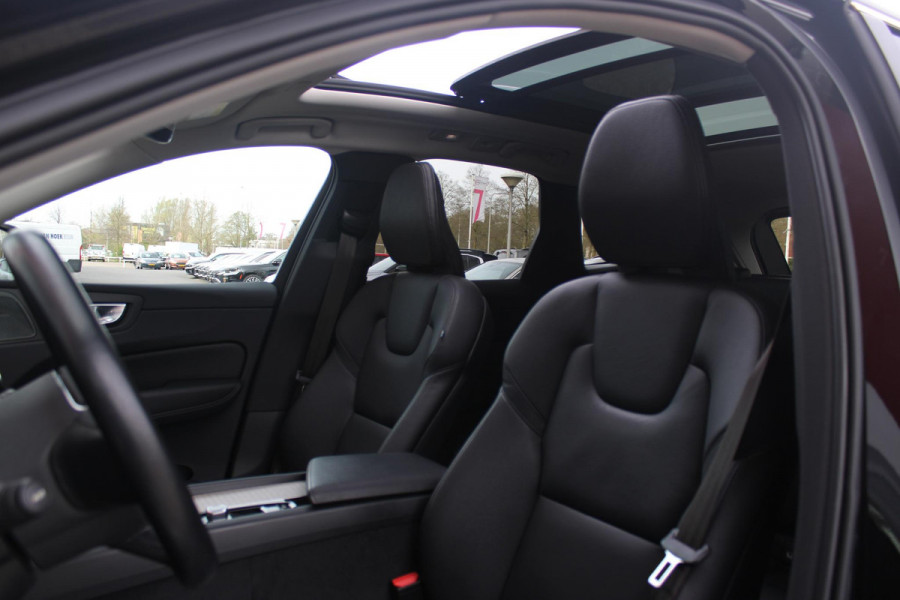 Volvo XC60 2.0 T6 340PK PHEV AWD INSCRIPTION EXCLUSIVE | PANORAMA SCHUIF/KANTEL DAK | LEDEREN BEKLEDING "MORITZ" MET COMFORT STOELEN | HARMAN KARDON AUDIO SYSTEEM | ELEKTRISCH WEGKLAPBARE TREKHAAK | ACHTERUITRIJ CAMERA | PARKEERSENSOREN VOOR + ACHTER | 19" "5-MULTISPAAKS BLACK DIAMONT CUT INSCRIPTION | NAVIGATIESYSTEEM OP BASIS VAN GOOGLE MAPS | APPLE CARPLAY/ANDROID AUTO | KEYLESS ENTRY/START | STANDVERWARMING | ELEKTRISCH BEDIENBARE ACHTERKLEP | INTELLSAFE ASSIST (O.A. ADAPTIVE CRUISE CONTROL MET PILOT ASSIST) | ELEKTRISCH VERSTELBARE BESTUURDERSSTOEL MET GEHEUGENFUNCTIE EN ZIT