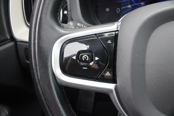 Volvo XC60 2.0 T6 340PK PHEV AWD INSCRIPTION EXCLUSIVE | PANORAMA SCHUIF/KANTEL DAK | LEDEREN BEKLEDING "MORITZ" MET COMFORT STOELEN | HARMAN KARDON AUDIO SYSTEEM | ELEKTRISCH WEGKLAPBARE TREKHAAK | ACHTERUITRIJ CAMERA | PARKEERSENSOREN VOOR + ACHTER | 19" "5-MULTISPAAKS BLACK DIAMONT CUT INSCRIPTION | NAVIGATIESYSTEEM OP BASIS VAN GOOGLE MAPS | APPLE CARPLAY/ANDROID AUTO | KEYLESS ENTRY/START | STANDVERWARMING | ELEKTRISCH BEDIENBARE ACHTERKLEP | INTELLSAFE ASSIST (O.A. ADAPTIVE CRUISE CONTROL MET PILOT ASSIST) | ELEKTRISCH VERSTELBARE BESTUURDERSSTOEL MET GEHEUGENFUNCTIE EN ZIT