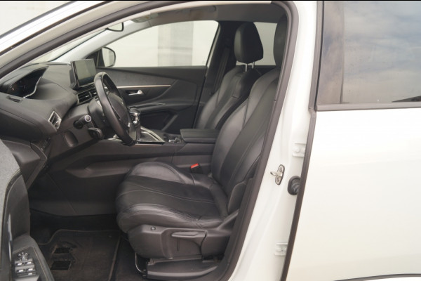 Peugeot 5008 1.2 PureTech Allure Pack Business 7-persoons -LEER-TREKHAAK-