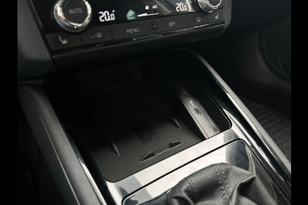 Škoda Kamiq 1.0 TSI Style, Automaat, Virtual Cockpit, Cruise, Navi, Trekhaak, Camera, PDC