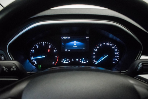 Ford FOCUS Wagon 1.0 EcoBoost Trend Edition Business [ Carplay Keyless Rijstrooksensor Parkeersensoren Navigatie Climate Control ]