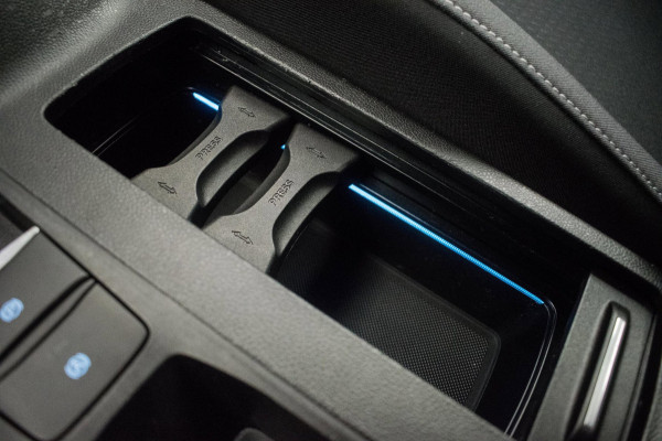 Ford FOCUS Wagon 1.0 EcoBoost Trend Edition Business [ Carplay Keyless Rijstrooksensor Parkeersensoren Navigatie Climate Control ]