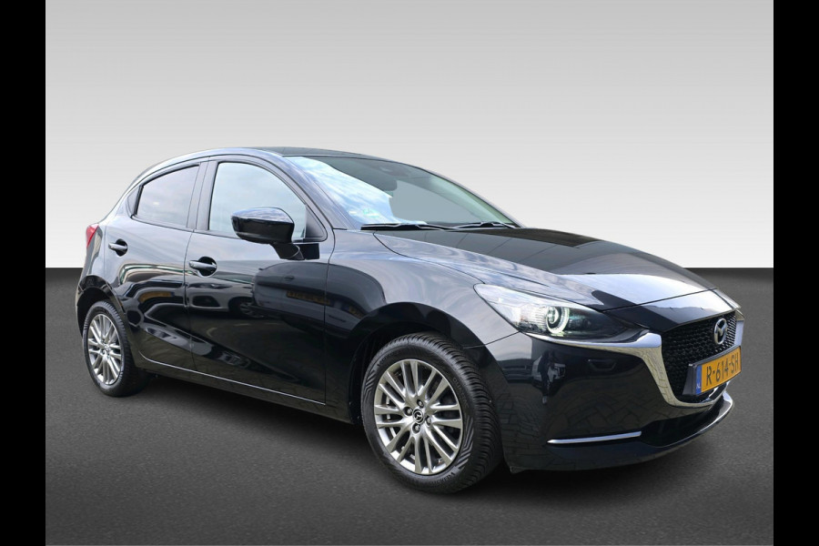 Mazda 2 1.5 Skyactiv-G Luxury | Stoel/Stuurverwarming | Headup display | Achteruitrijcamera | Cruisecontrol | Carplay/Androidauto |