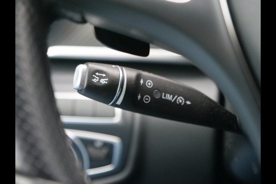 Mercedes-Benz V-Klasse V300d 4-Matic | Extra Lang | AMG | burmester | distronic+