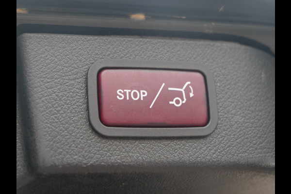 Mercedes-Benz V-Klasse V300d 4-Matic | Extra Lang | AMG | burmester | distronic+