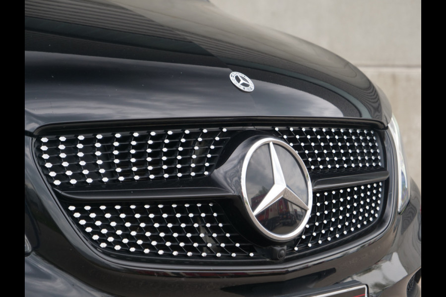 Mercedes-Benz V-Klasse V300d 4-Matic | Extra Lang | AMG | burmester | distronic+