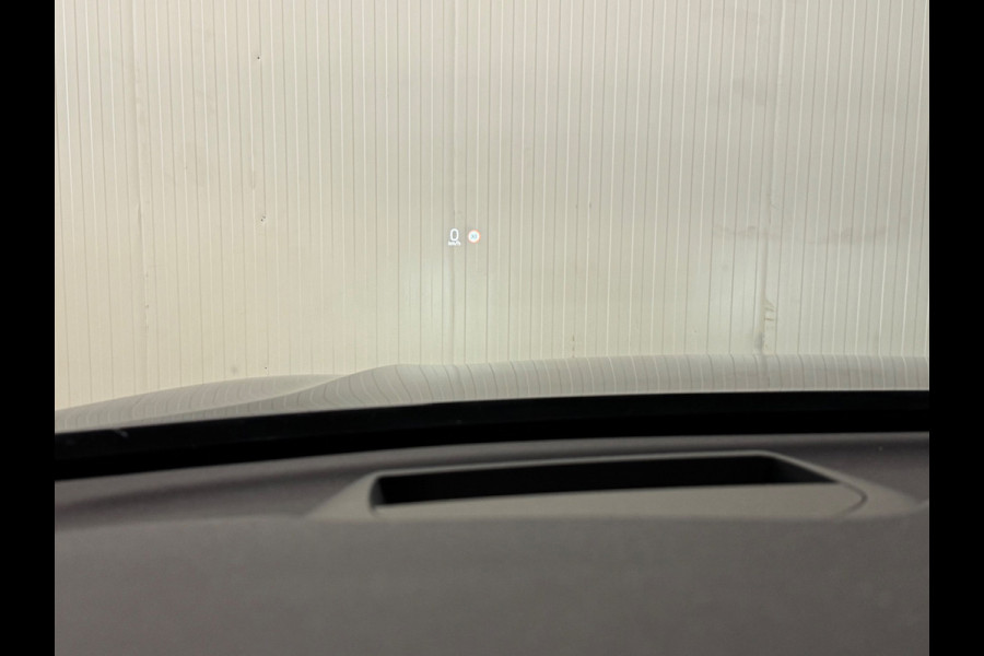 Volvo XC60 2.0 Recharge T6 AWD R-Design | PANO | HUD | TREKHAAK | BLACK EDITION | HARMAN KARDON | 360 CAMERA