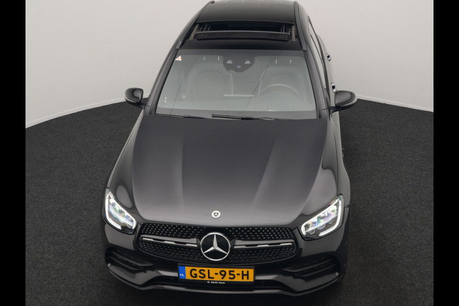Mercedes-Benz GLC 300e 4MATIC AMG PHEV 320pk Dealer O.H | Panodak | Adaptive Cruise | Sportstoelen Memory | Burmester | AMG Exterieur | Head Up | Camera | Keyless | Plug In Hybrid |