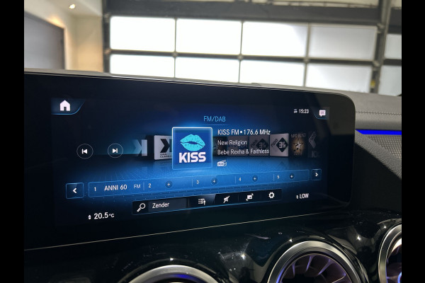 Mercedes-Benz EQA 250+ Electric Art 71 kWh Advanced plus , Pano, ACC, Premium Soh (batterijcheck) Waarde 98,3 %