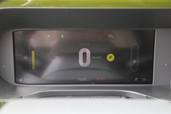 Fiat Grande Panda LA PRIMA 113PK 11 kW 44 kWh | WINTERPACK: STOEL/STUUR/VOORRUIT VERWARMING | DRAADLOZE APPLE CARPLAY/ANDROID AUTO | NAVIGATIE | ACHTERUITRIJCAMERA | PARKEERSENSOREN VOOR + ACHTER | DRAADLOZE TELEFOONLADER | LED KOPLAMPEN | CLIMATE CONTROL | 3-FASE | 17" LICHTMETALEN VELGEN | PRIVACY GLASS | ACHTERSPOILER |