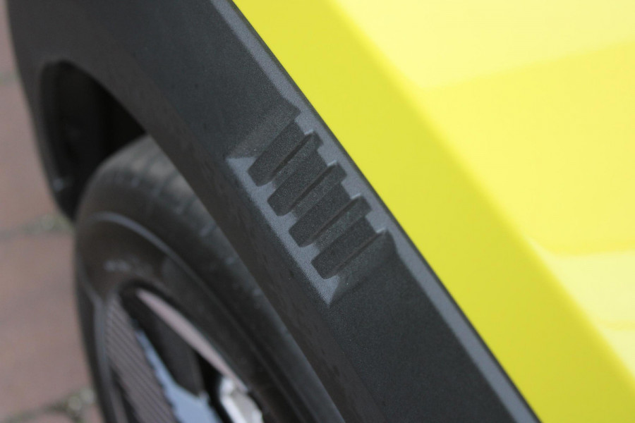 Fiat Grande Panda LA PRIMA 113PK 11 kW 44 kWh | WINTERPACK: STOEL/STUUR/VOORRUIT VERWARMING | DRAADLOZE APPLE CARPLAY/ANDROID AUTO | NAVIGATIE | ACHTERUITRIJCAMERA | PARKEERSENSOREN VOOR + ACHTER | DRAADLOZE TELEFOONLADER | LED KOPLAMPEN | CLIMATE CONTROL | 3-FASE | 17" LICHTMETALEN VELGEN | PRIVACY GLASS | ACHTERSPOILER |