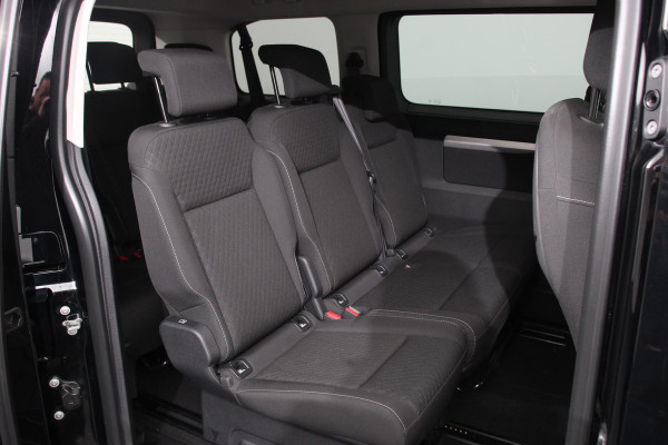 Opel Vivaro-e Combi Zafira L2H1 75 kWh 8 persoons ! Navigatie Airco Dab Camera 360 Cruise control Dab Lichtmetalen velgen Stoelverwarming