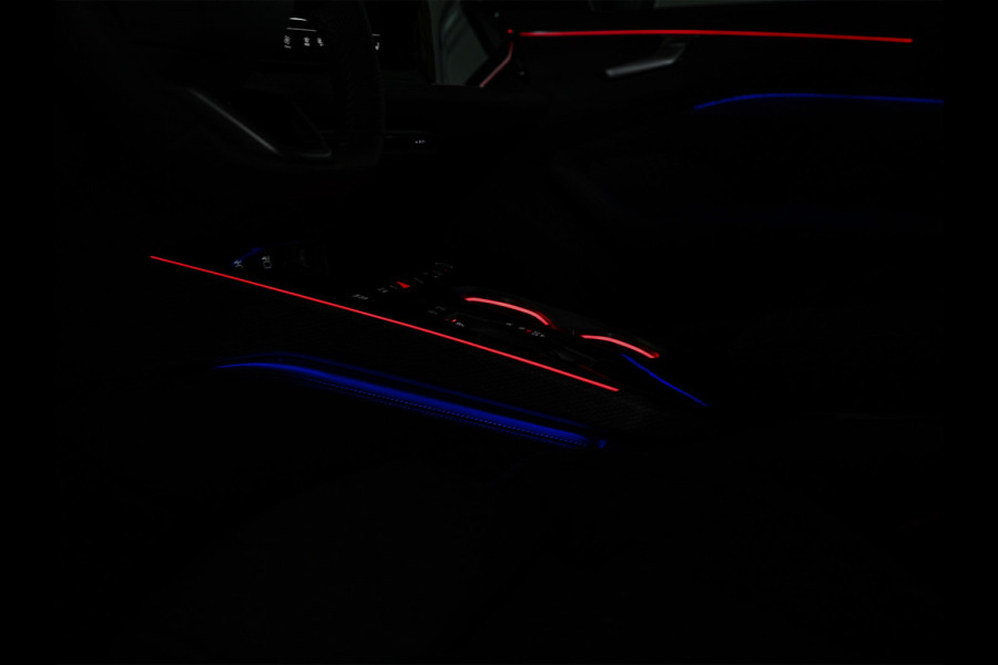 Audi A6 Avant 2.0 e-hybrid Quattro S-Line | Memory Seats | Achteras besturing | 360 Camera | Adaptive cruise | Trekhaak wegklapbaar