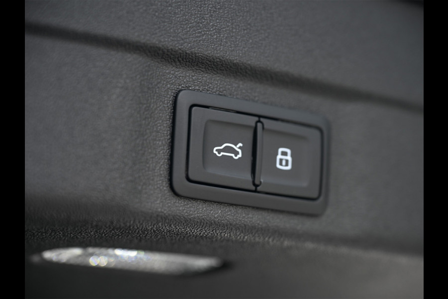 Audi A6 Avant 2.0 e-hybrid Quattro S-Line | Memory Seats | Achteras besturing | 360 Camera | Adaptive cruise | Trekhaak wegklapbaar