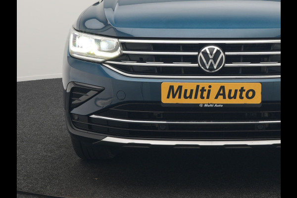 Volkswagen Tiguan 1.4 TSI eHybrid Elegance PHEV 245pk Dealer O.H. | Trekhaak Af Fabriek | Adaptive Cruise | IQ Light | Camera | Lederen Comfortzetels Memory & Verwarmd | Sfeerverlichting | Apple Carplay | Stuur Verwarmd | Navigatie | DAB | Plug In Hybrid |