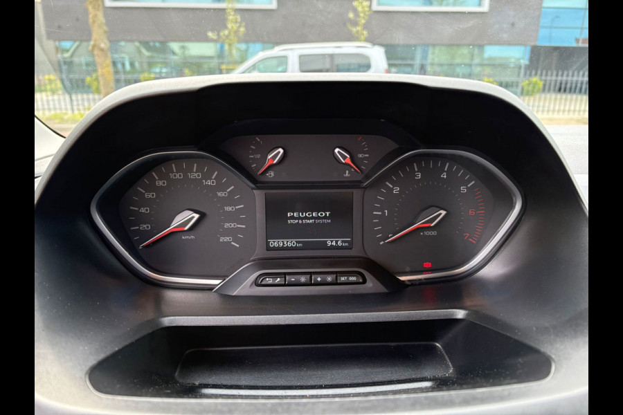 Peugeot Rifter Long 1.2 Puretech Long Allure Weinig KM! GARANTIE