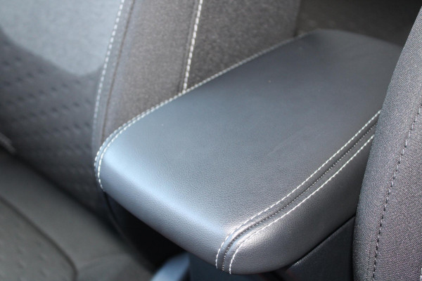 Ford Puma 1.0 EcoBoost Hybrid Titanium | Adaptive cruise control | Trekhaak | Winterpack | 360 Camera | BLIS