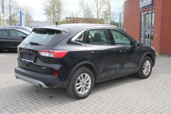 Ford Kuga 2.5 PHEV Titanium | Adaptive cruise control | Winter Pack | Dodehoeksensoren | Camera
