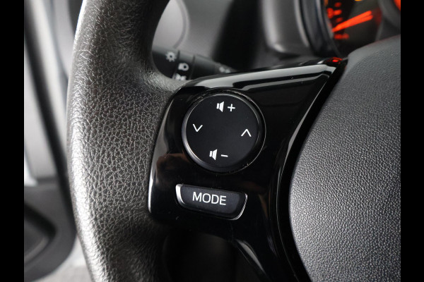 Toyota Aygo 1.0 VVT-i X SILVERLINE FUN AIRCO COMFORT PACK AIRCO.5 DRS .GARANTIE TOT 2031 !