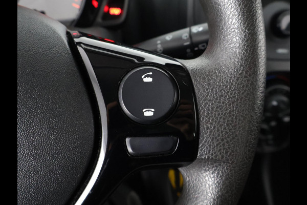 Toyota Aygo 1.0 VVT-i X SILVERLINE FUN AIRCO COMFORT PACK AIRCO.5 DRS .GARANTIE TOT 2031 !